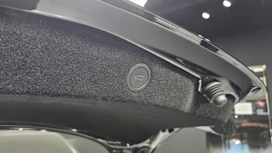 Tesla 3 RWD 2025 20