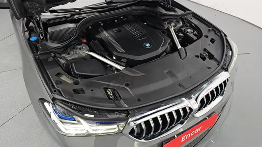 BMW 6 Series GT (G32) 640i xDrive M 2022 5