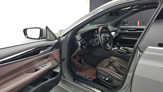 BMW 6 Series GT (G32) 640i xDrive M 2022 9