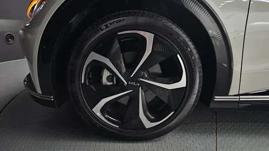 Kia EV6 2023 5