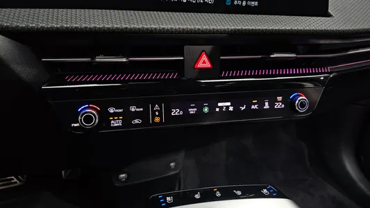 Kia EV6 2023 35