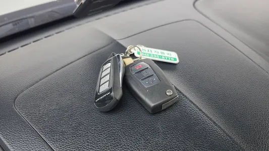 KG Mobility Tivoli VX 2WD 2016 19