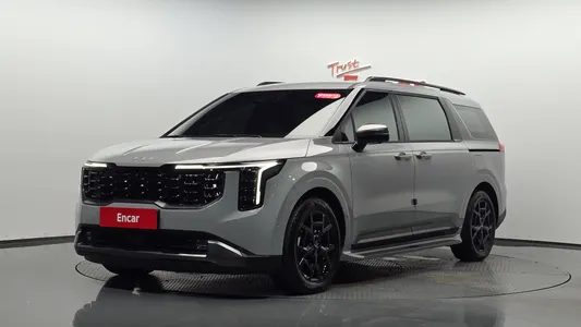 Kia 4 HEV 7 2025