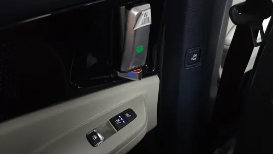 Kia 4 HEV 7 2025 20