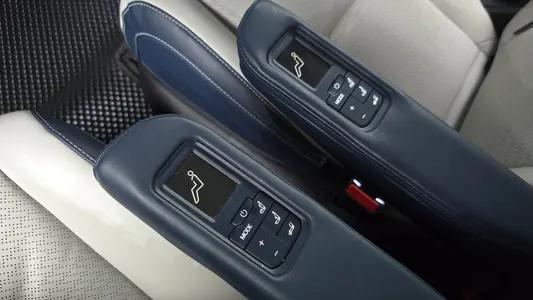 Kia 4 HEV 7 2025 27