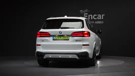 BMW X5 (G05) M60i 2025 4
