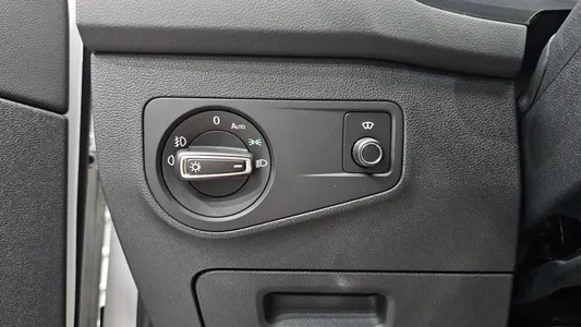 Volkswagen 2 2.0 TDI 2020 28