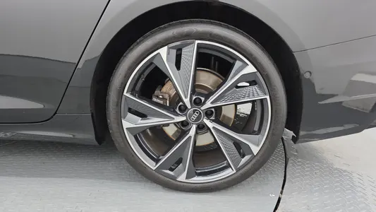 Audi A6 (C8) 50 TDI 2023 21