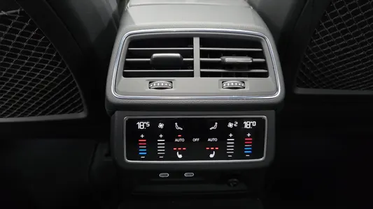 Audi A6 (C8) 50 TDI 2023 29