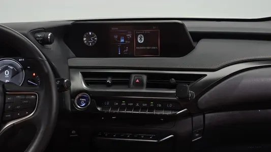 Lexus UX250h 2.0 2WD 2019 14