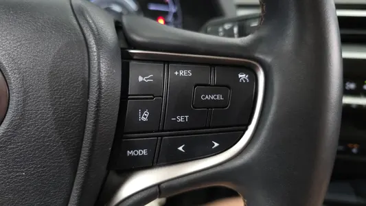 Lexus UX250h 2.0 2WD 2019 16