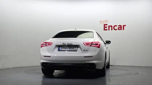Maserati 기블리 3.0 2019 4