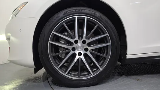Maserati 기블리 3.0 2019 5
