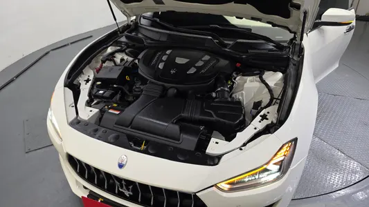 Maserati 기블리 3.0 2019 6