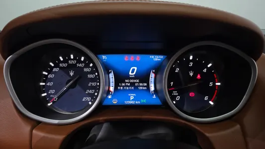 Maserati 기블리 3.0 2019 8