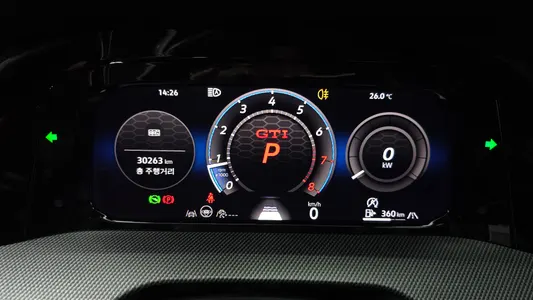 Volkswagen 8 2.0 GTI 2025 7