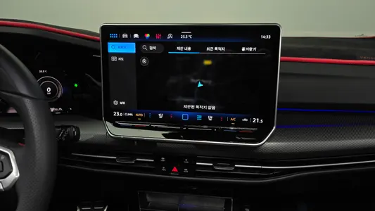 Volkswagen 8 2.0 GTI 2025 13