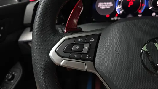 Volkswagen 8 2.0 GTI 2025 15