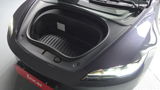 Tesla 3 RWD 2026 6