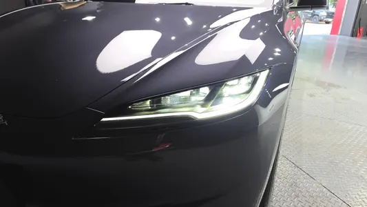 Tesla 3 RWD 2026 22