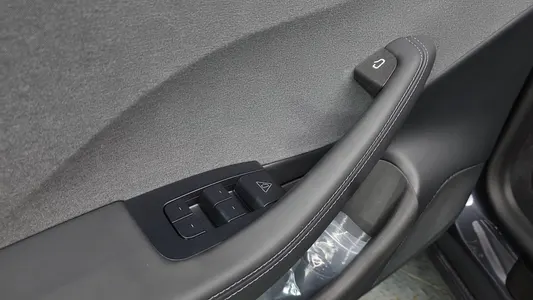 Tesla 3 RWD 2026 27