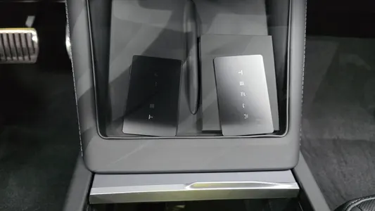Tesla 3 RWD 2026 29