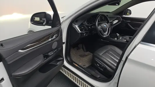 BMW X6 (F16) xDrive 30d 2017 9
