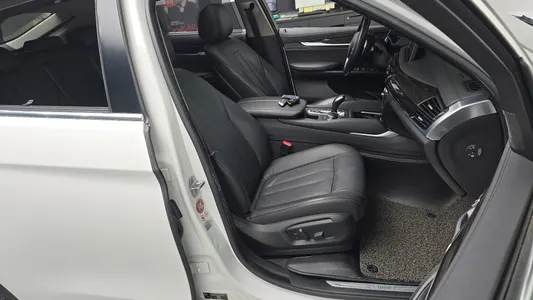 BMW X6 (F16) xDrive 30d 2017 26