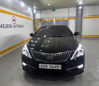 Hyundai Grandeur HG HG240 2016