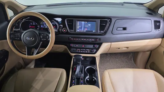 Kia 카니발 9 2018 7