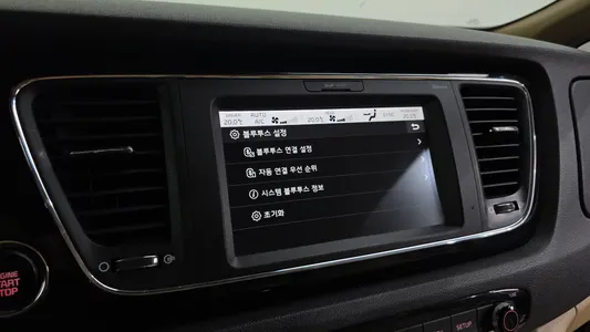 Kia 카니발 9 2018 16