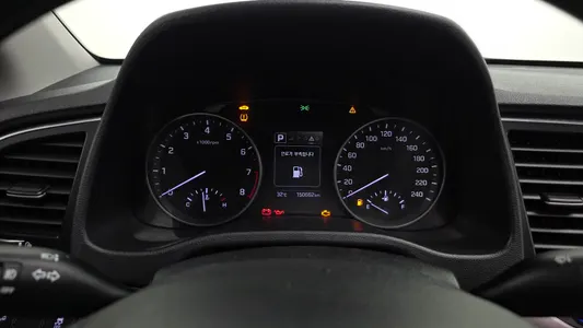Hyundai AD 1.6 GDI 2016 8