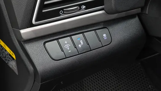 Hyundai AD 1.6 GDI 2016 15
