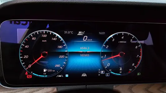 Mercedes-Benz E-Class W213 E250 2021 7