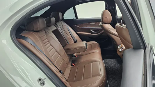 Mercedes-Benz E-Class W213 E250 2021 10