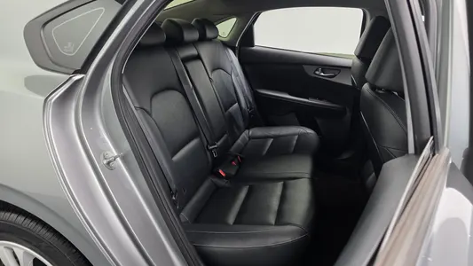 Kia K3 2020 11