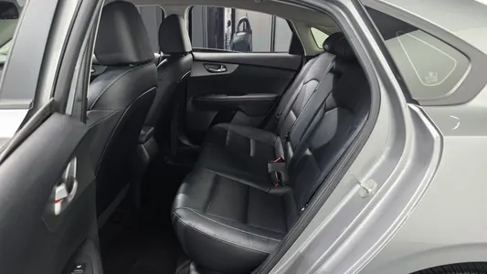 Kia K3 2020 12