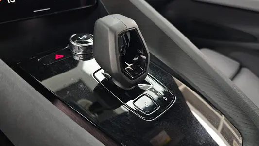 Polestar 2 2022 9