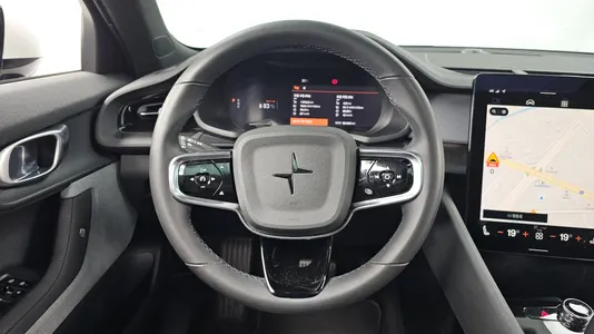 Polestar 2 2022 13