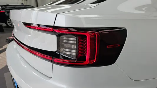 Polestar 2 2022 23