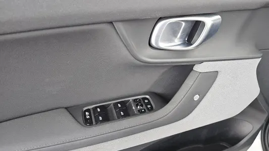 Polestar 2 2022 29