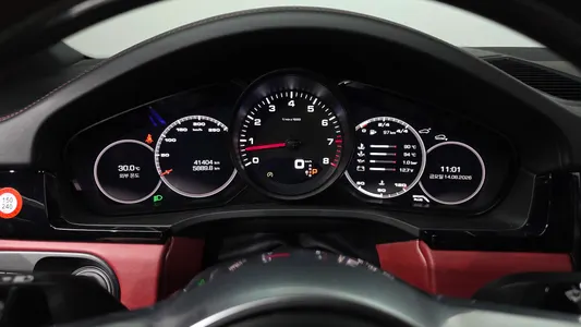 Porsche (PO536) 3.0 2020 8