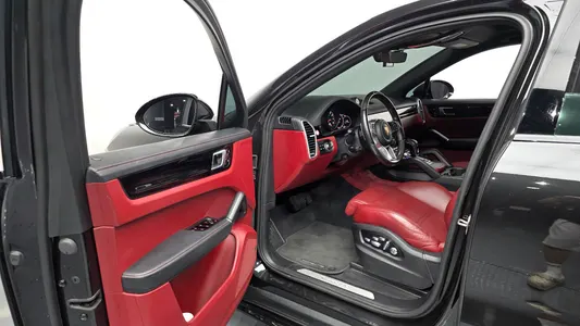 Porsche (PO536) 3.0 2020 10