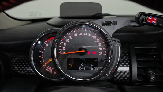 MINI S 2018 8