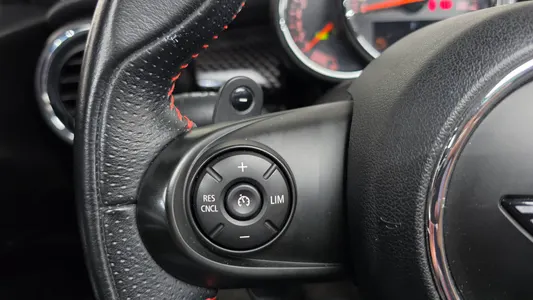 MINI S 2018 17