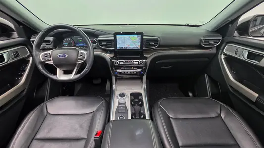 Ford 6 3.3 2022 7