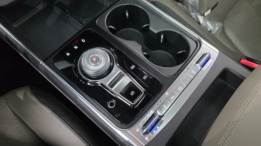 Kia 4 HEV 9 2024 8