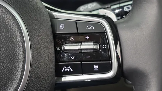 Kia 4 HEV 9 2024 16