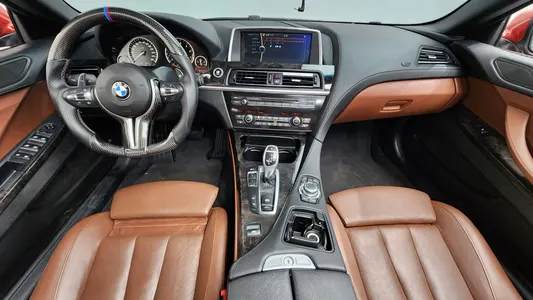 BMW 6 Series (F12) 650i 2011 7