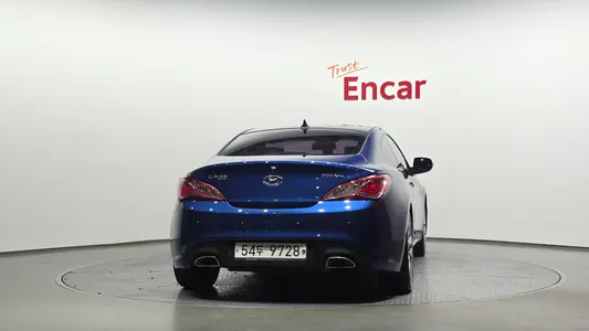 Hyundai Coupe 200 S 2015 4